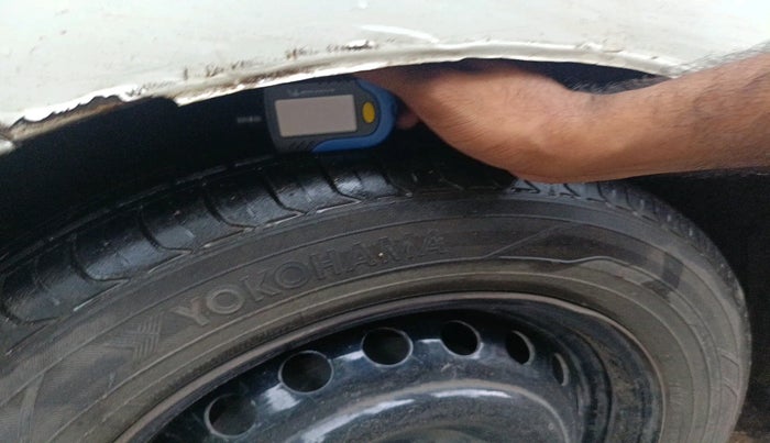 2014 Honda Mobilio 1.5L I-VTEC S, Petrol, Manual, 1,31,690 km, tyre