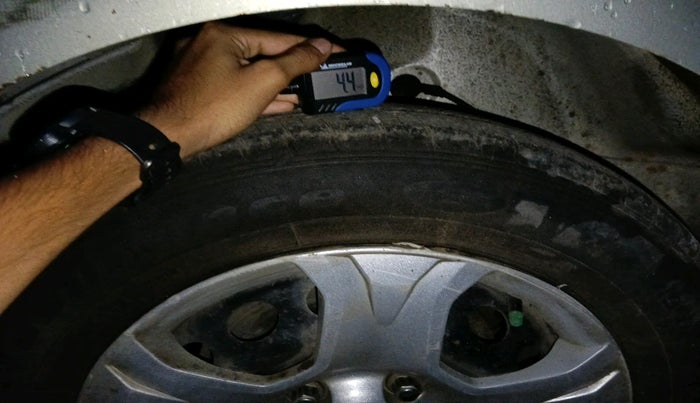 2013 Ford Ecosport TREND 1.5L DIESEL, Diesel, Manual, 1,78,782 km, tyre