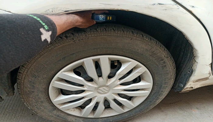 2010 Maruti Swift Dzire VXI, Petrol, Manual, 91,402 km, tyre