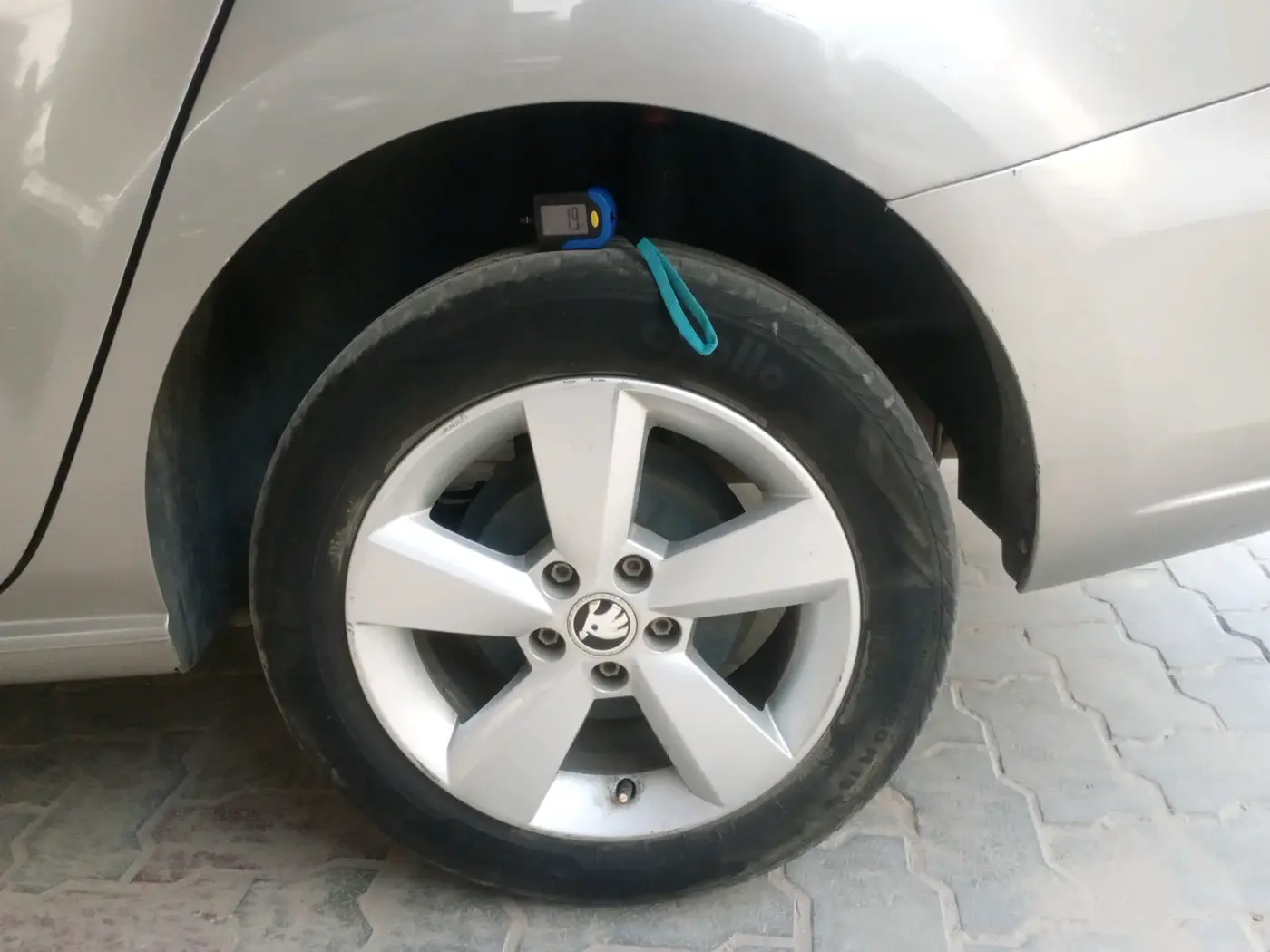 2015 Skoda Rapid 1.5 TDI CR ELEGANCE AT, Diesel, Automatic, 64,000 km, tyre