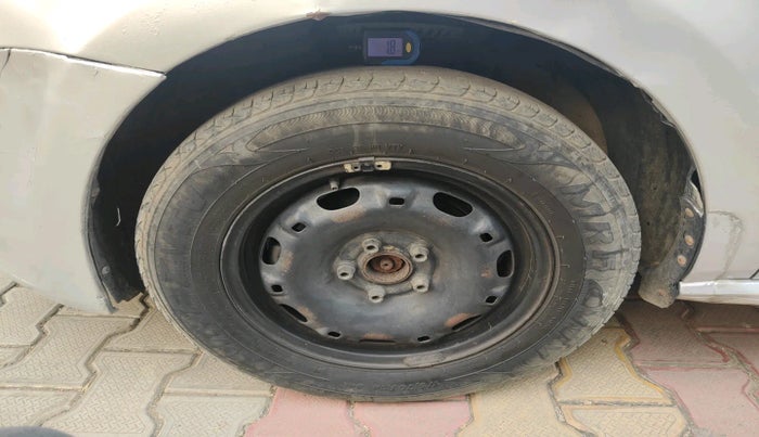 2010 Volkswagen Polo COMFORTLINE 1.2L PETROL, Petrol, Manual, 84,068 km, tyre