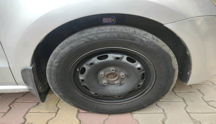 2010 Volkswagen Polo COMFORTLINE 1.2L PETROL, Petrol, Manual, 84,068 km, tyre