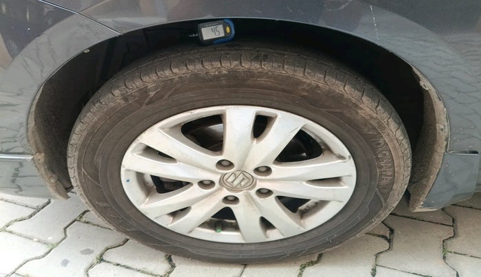 2017 Maruti Ertiga ZDI + SHVS, Diesel, Manual, 93,207 km, tyre