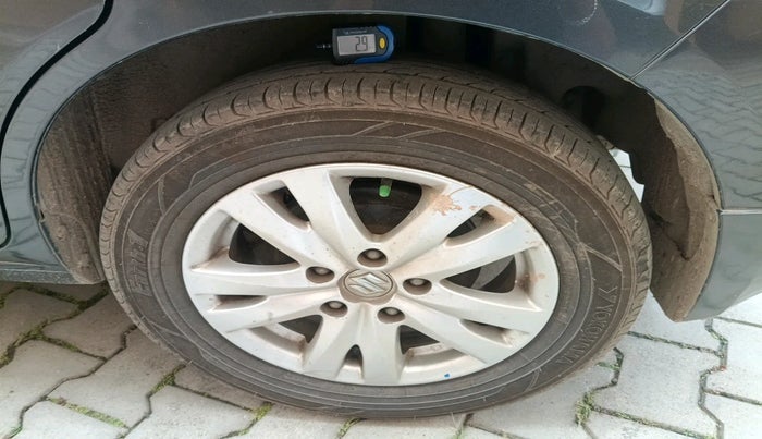 2017 Maruti Ertiga ZDI + SHVS, Diesel, Manual, 93,207 km, tyre