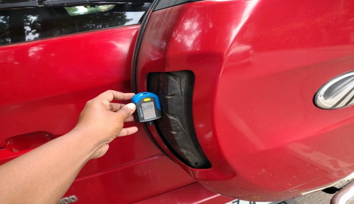 2015 Mahindra TUV300 T8, Diesel, Manual, 87,148 km, tyre