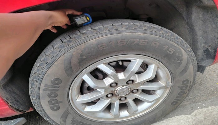 2015 Mahindra TUV300 T8, Diesel, Manual, 87,148 km, tyre