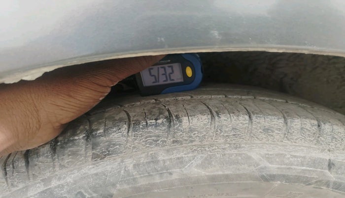 2016 Maruti Celerio ZXI (O), Petrol, Manual, 1,18,734 km, tyre