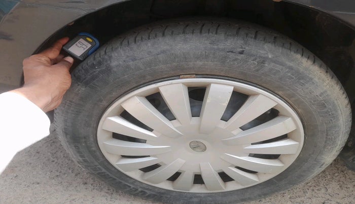 2015 Tata Zest XMS PETROL, Petrol, Manual, 8,056 km, tyre