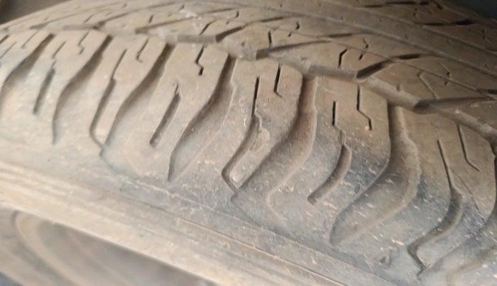 2012 Toyota Fortuner 3.0 4X2 AT, Diesel, Automatic, 1,32,644 km, tyre