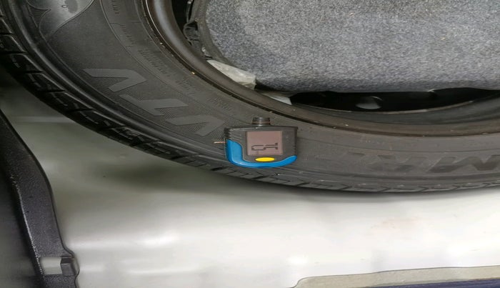 2019 Hyundai Elite i20 ASTA (O) CVT, Petrol, Automatic, 19,689 km, tyre