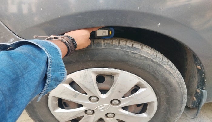 2011 Hyundai i10 MAGNA 1.1, Petrol, Manual, 85,319 km, tyre