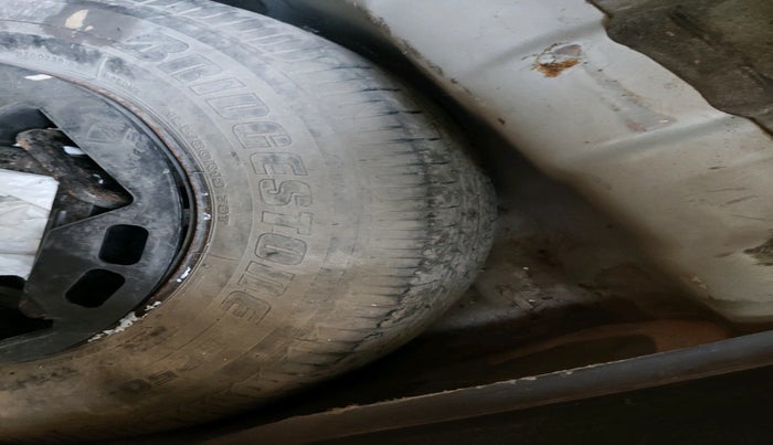 2011 Hyundai i10 MAGNA 1.2, Petrol, Manual, 36,669 km, tyre