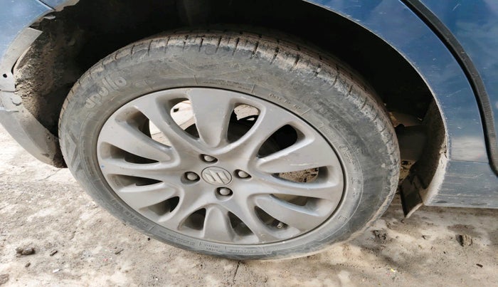 2018 Maruti Baleno ZETA DIESEL 1.3, Diesel, Manual, 1,94,660 km, tyre