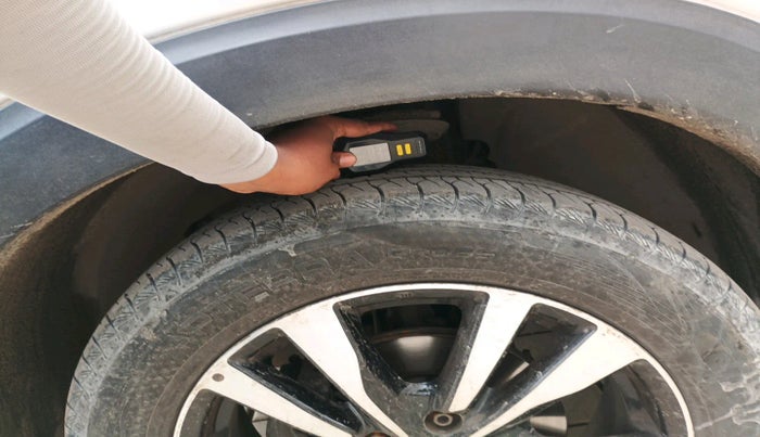 2021 Nissan Kicks XV PREMIUM TURBO 1.3 CVT, Petrol, Automatic, 40,232 km, tyre