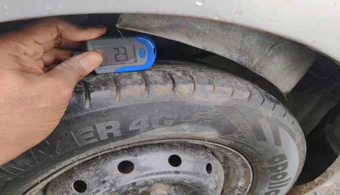 2020 Maruti Alto LXI, Petrol, Manual, 1,83,073 km, tyre