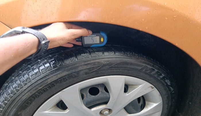 2015 Hyundai Grand i10 MAGNA 1.2 KAPPA VTVT, Petrol, Manual, 13,546 km, tyre