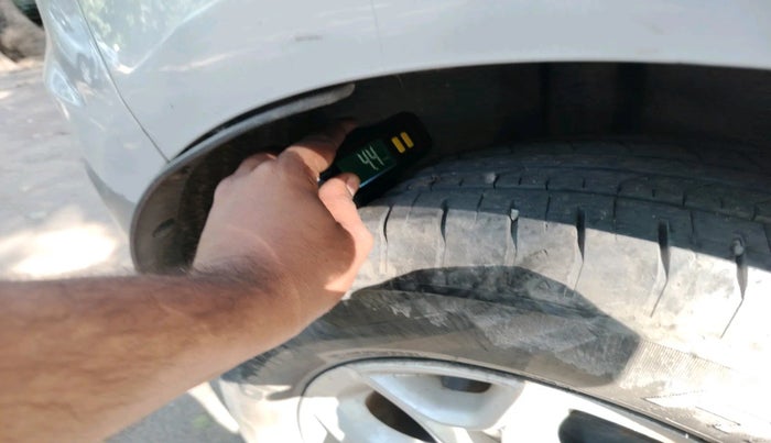 2016 Ford Ecosport TITANIUM 1.5L PETROL AT, Petrol, Automatic, 1,13,512 km, tyre