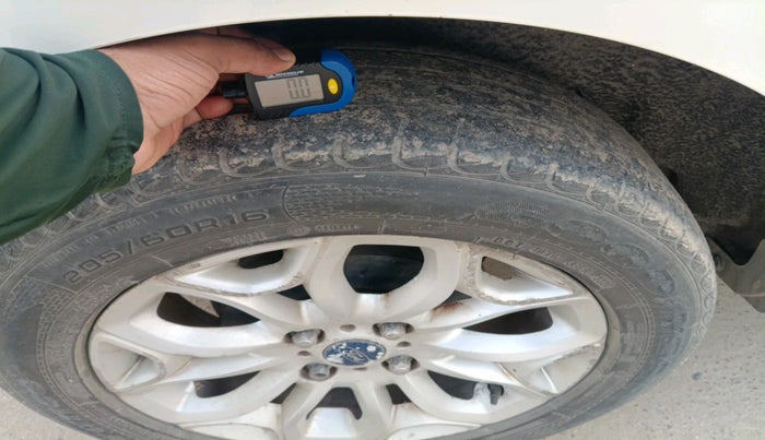 2015 Ford Ecosport TITANIUM 1.5L PETROL AT, Petrol, Automatic, 67,671 km, tyre