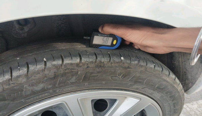 2024 Tata ALTROZ XM PLUS CNG, Petrol, Manual, 12,689 km, tyre