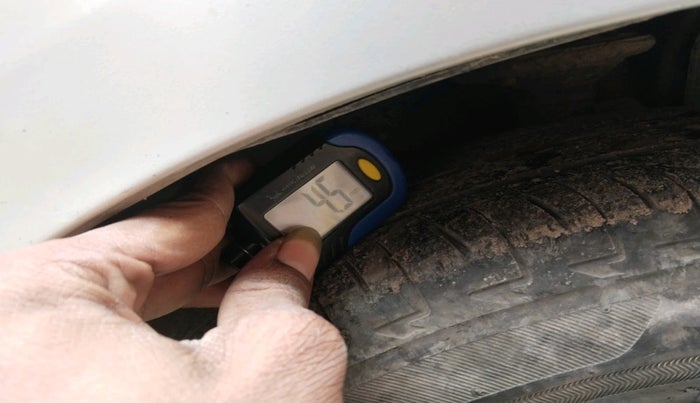 2023 Maruti Celerio VXI CNG, Petrol, Manual, 31,400 km, tyre