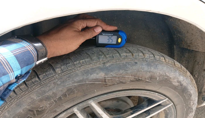 2019 Maruti Swift Dzire TOUR S-CNG, Petrol, Manual, 1,05,451 km, tyre