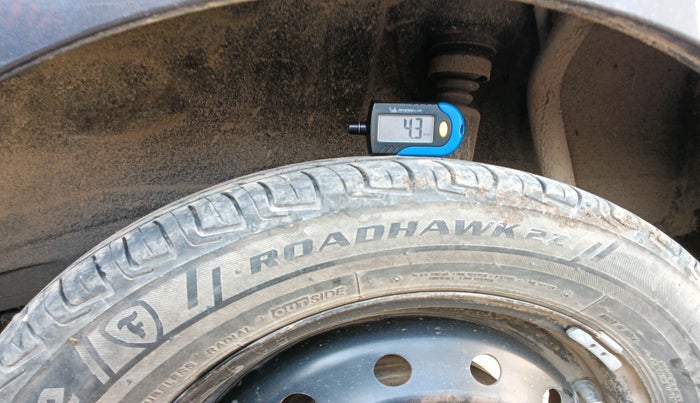 2022 Maruti Alto K10 VXI, Petrol, Manual, 82,435 km, tyre