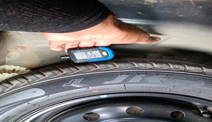 2022 Maruti Alto K10 VXI, Petrol, Manual, 82,435 km, tyre