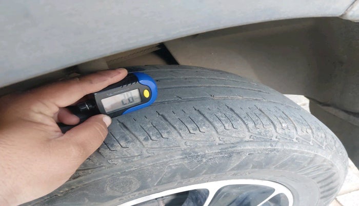 2019 Renault Duster RXS CVT, Petrol, Automatic, 59,635 km, tyre