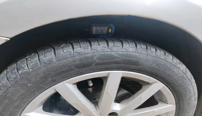 2017 Volkswagen Polo HIGHLINE1.5L, Diesel, Manual, 95,395 km, tyre