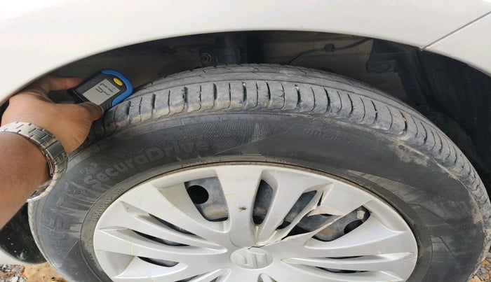 2015 Maruti Ertiga VDI, Diesel, Manual, 1,38,749 km, tyre