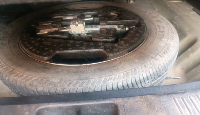 2017 Maruti S Cross SIGMA 1.3, Diesel, Manual, 1,97,001 km, tyre