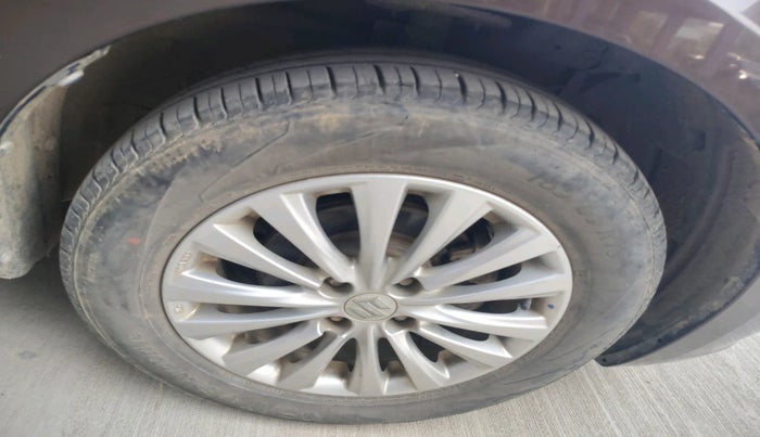 2014 Maruti Ciaz ZXI, Petrol, Manual, 59,317 km, tyre