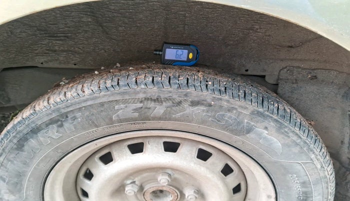 2010 Mahindra Xylo D2 BS III, Diesel, Manual, 84,275 km, tyre