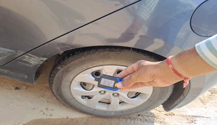 2017 Hyundai Elite i20 SPORTZ 1.2, Petrol, Manual, 1,78,541 km, tyre