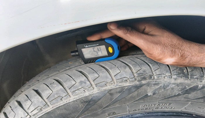 2023 Maruti Swift LXI, Petrol, Manual, 18,836 km, tyre