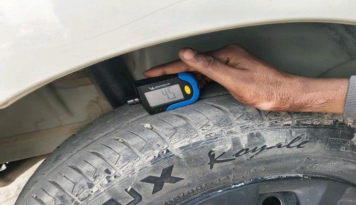 2023 Maruti Swift LXI, Petrol, Manual, 18,836 km, tyre