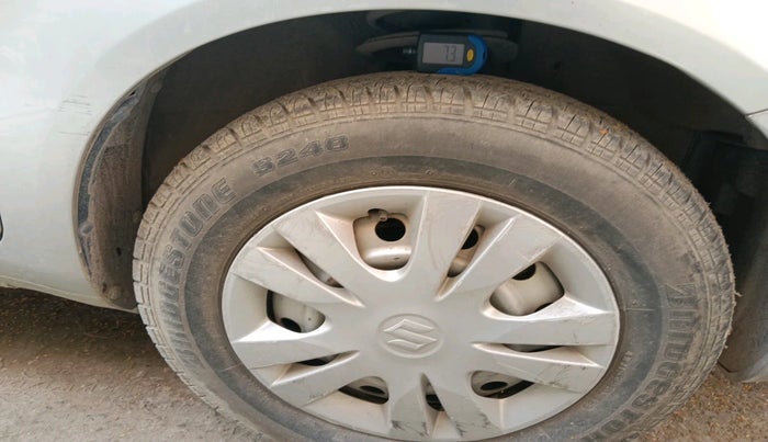 2010 Maruti Ritz LXI, Petrol, Manual, 11,595 km, tyre