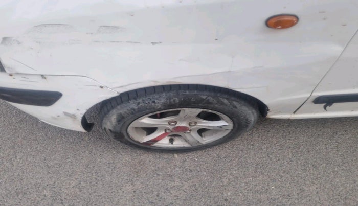 2012 Hyundai Santro Xing GLS, Petrol, Manual, 1,18,563 km, tyre