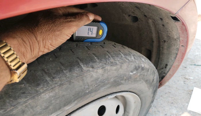 2013 Maruti Swift LDI, Diesel, Manual, 1,17,908 km, tyre