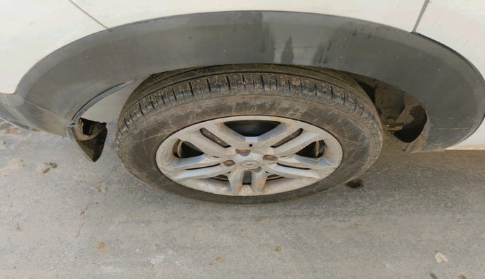 2020 Renault TRIBER RXZ, Petrol, Manual, 49,535 km, tyre