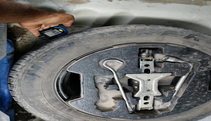 2017 Maruti Vitara Brezza VDI (O), Diesel, Manual, 1,34,129 km, tyre