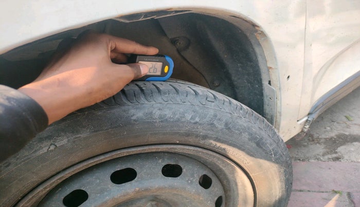 2016 Mahindra Kuv100 K6 PLUS D 6 STR, Diesel, Manual, 90,149 km, tyre