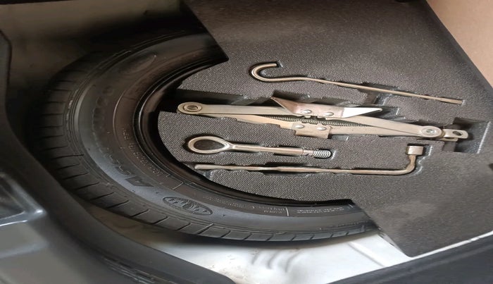 2019 Honda WR-V 1.2L I-VTEC VX MT, Petrol, Manual, 52,289 km, tyre