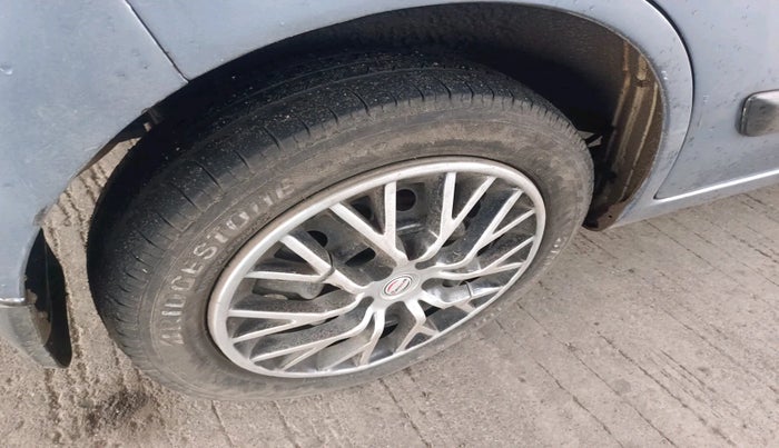 2010 Maruti Wagon R 1.0 VXI, Petrol, Manual, 92,412 km, tyre