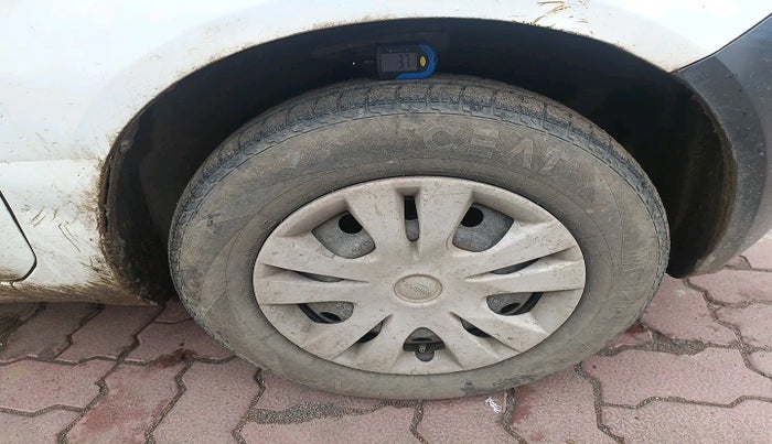 2011 Maruti Ritz VDI, Diesel, Manual, 1,56,739 km, tyre