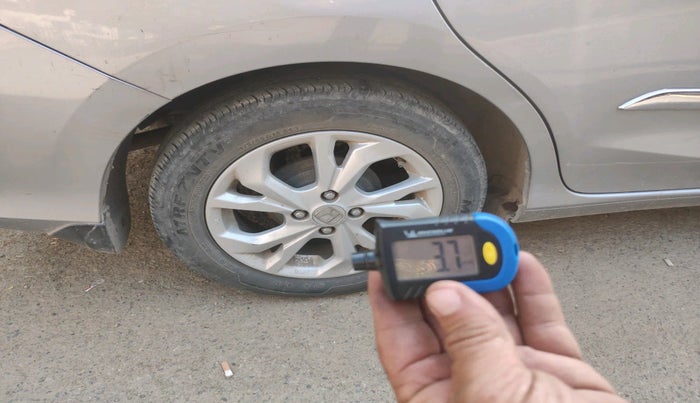 2019 Honda Amaze 1.2L I-VTEC VX, Petrol, Manual, 49,609 km, tyre