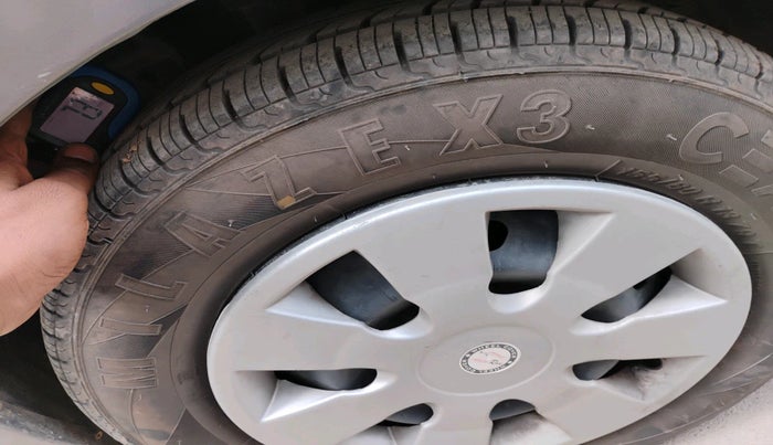 2017 Datsun Redi Go T (O), Petrol, Manual, 59,879 km, tyre