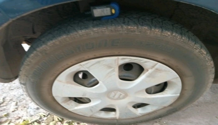 2011 Maruti Ritz VXI, Petrol, Manual, 86,363 km, tyre