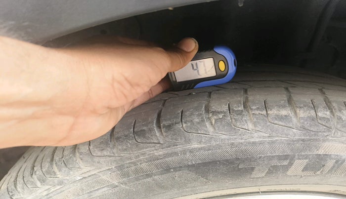 2019 Tata NEXON XMA PETROL, Petrol, Automatic, 39,028 km, tyre