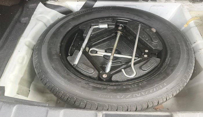 2019 Tata NEXON XMA PETROL, Petrol, Automatic, 39,028 km, tyre